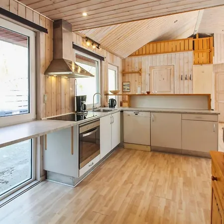 Edy - 25km From The Sea By Interhome Feriehus *