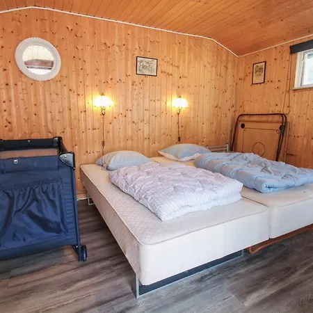 Edy - 25km From The Sea By Interhome Feriehus